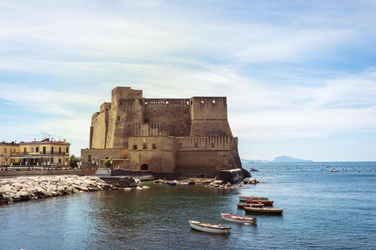 Be-Coloured Otel Napoli Dış mekan fotoğraf